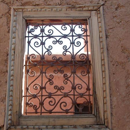 Auberge Chez Momo II Уирган Екстериор снимка