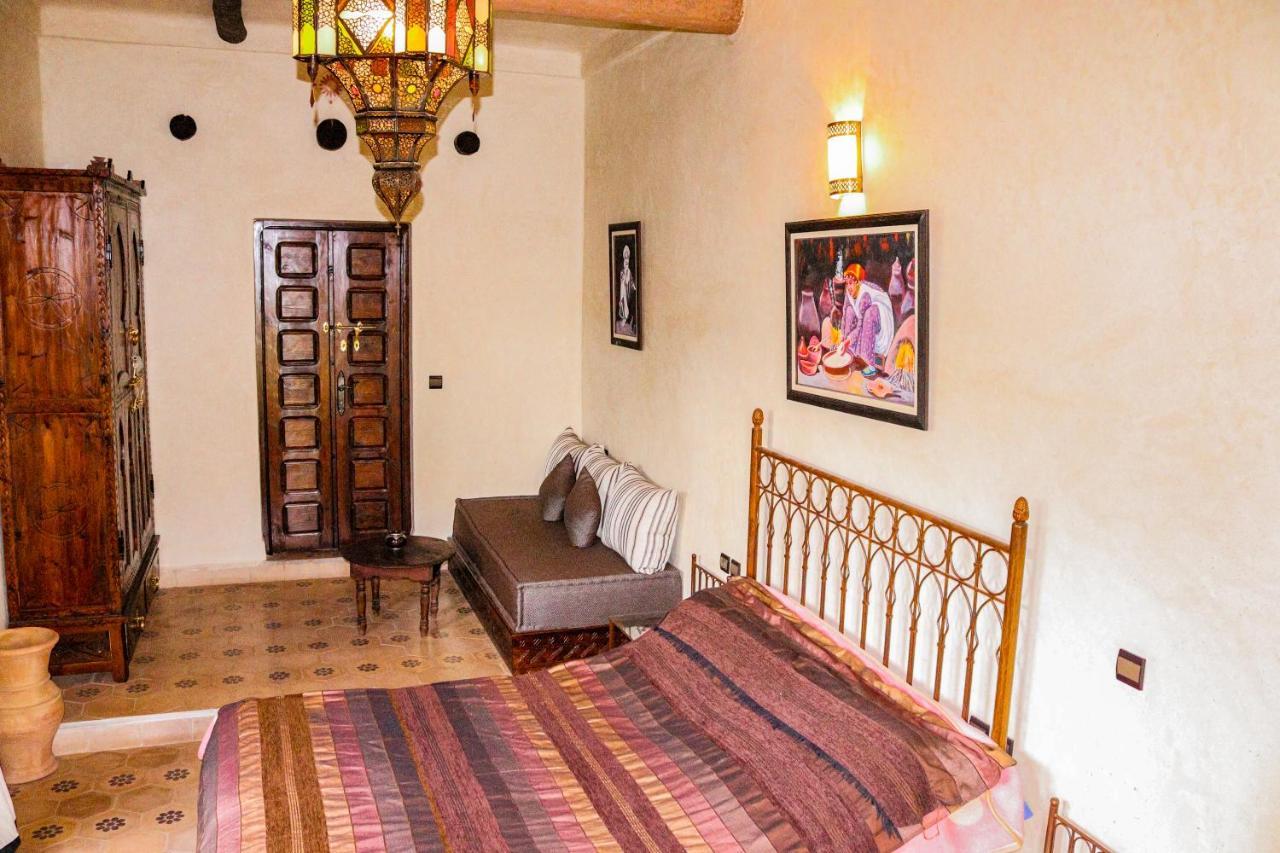 Auberge Chez Momo II Уирган Екстериор снимка
