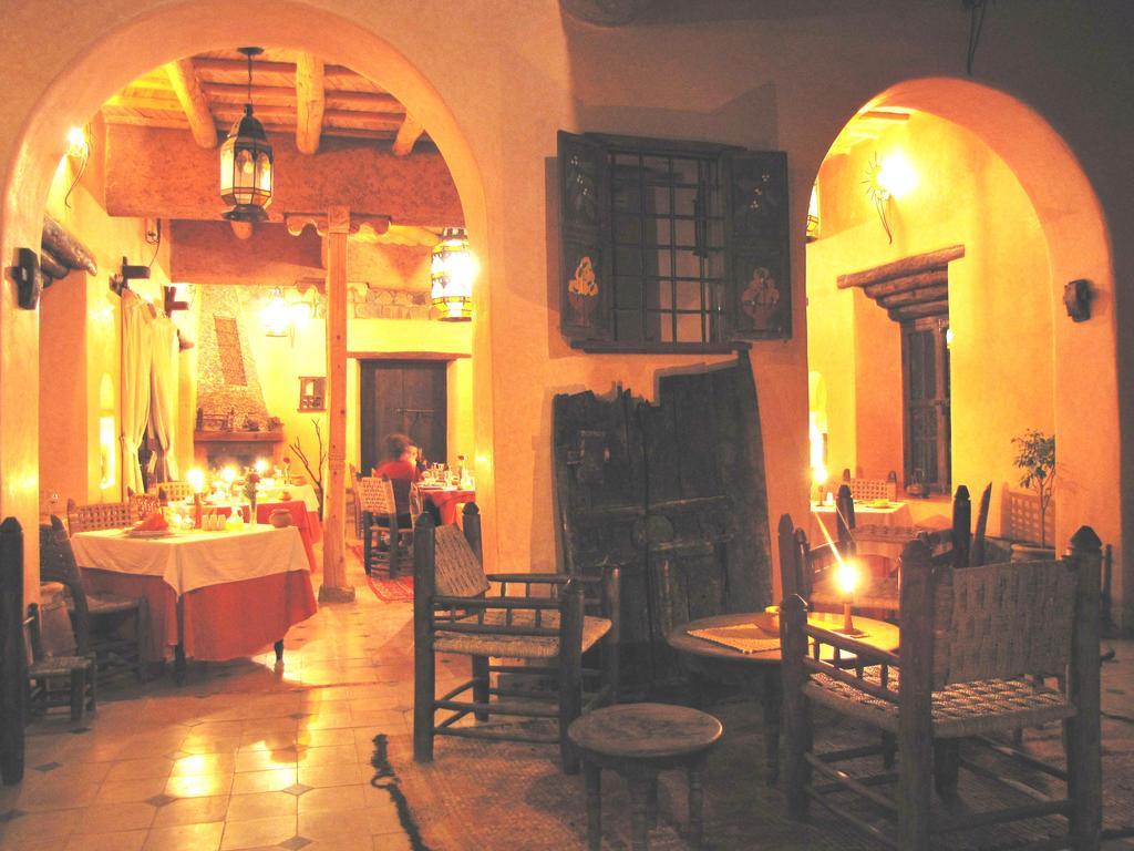 Auberge Chez Momo II Уирган Екстериор снимка