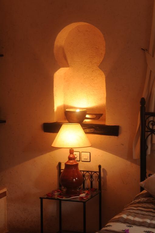 Auberge Chez Momo II Уирган Екстериор снимка