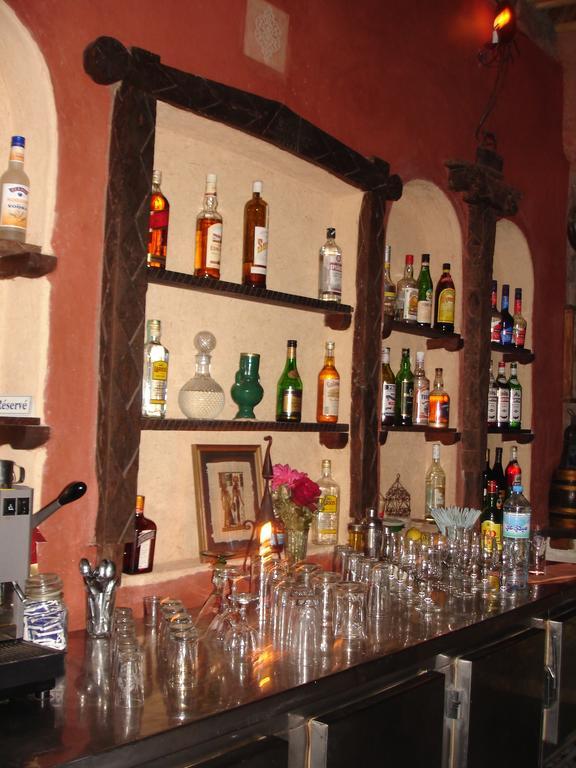 Auberge Chez Momo II Уирган Екстериор снимка