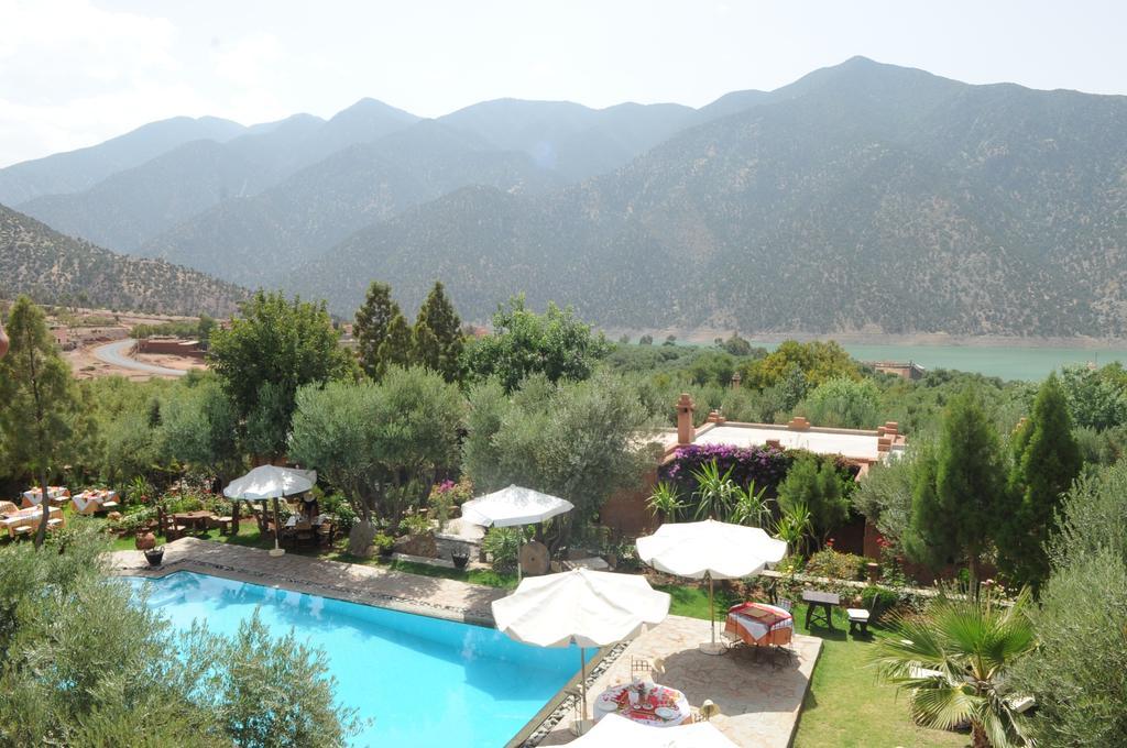 Auberge Chez Momo II Уирган Екстериор снимка
