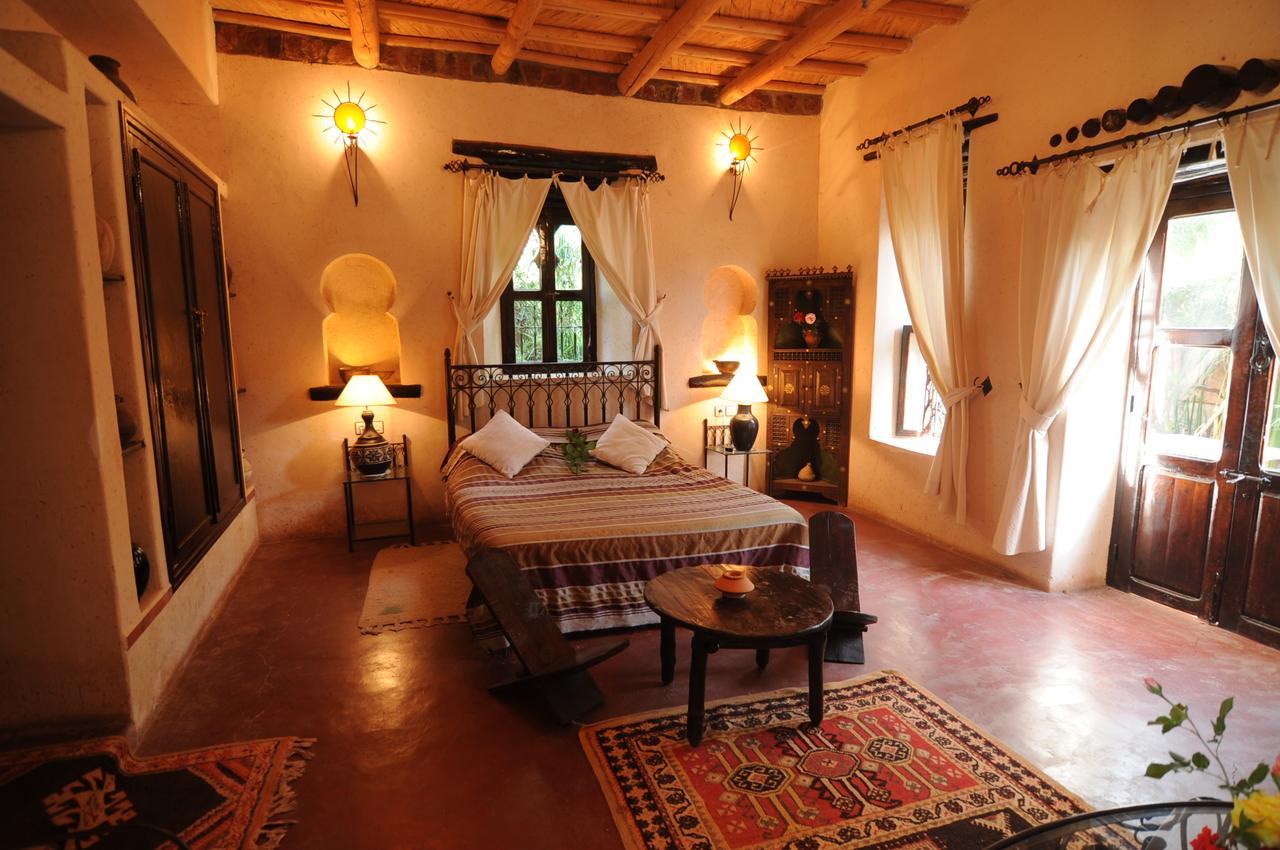 Auberge Chez Momo II Уирган Екстериор снимка