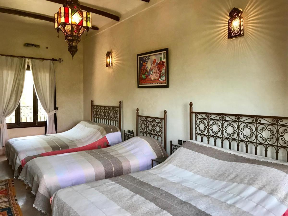 Auberge Chez Momo II Уирган Екстериор снимка